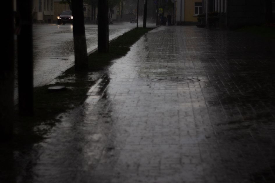 Cortes de luz dejan sin agua a varias ciudadelas de Simón Bolívar