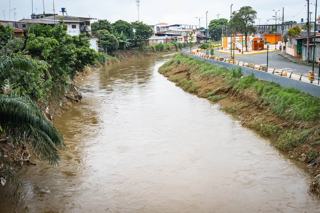 Ríos Los Amarillos y Chilintomo al 50% de su capacidad en Simón Bolívar